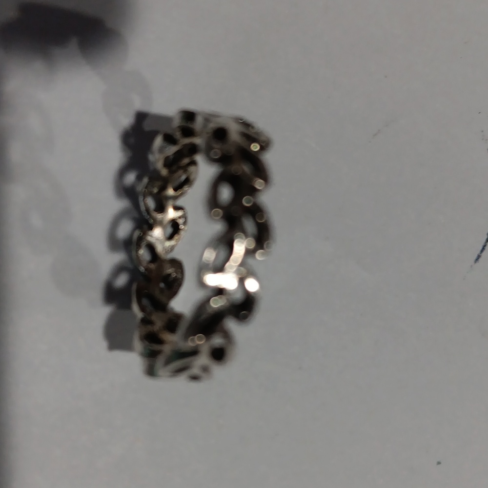 Four Faux Silver Rings - Picture 3 of 5